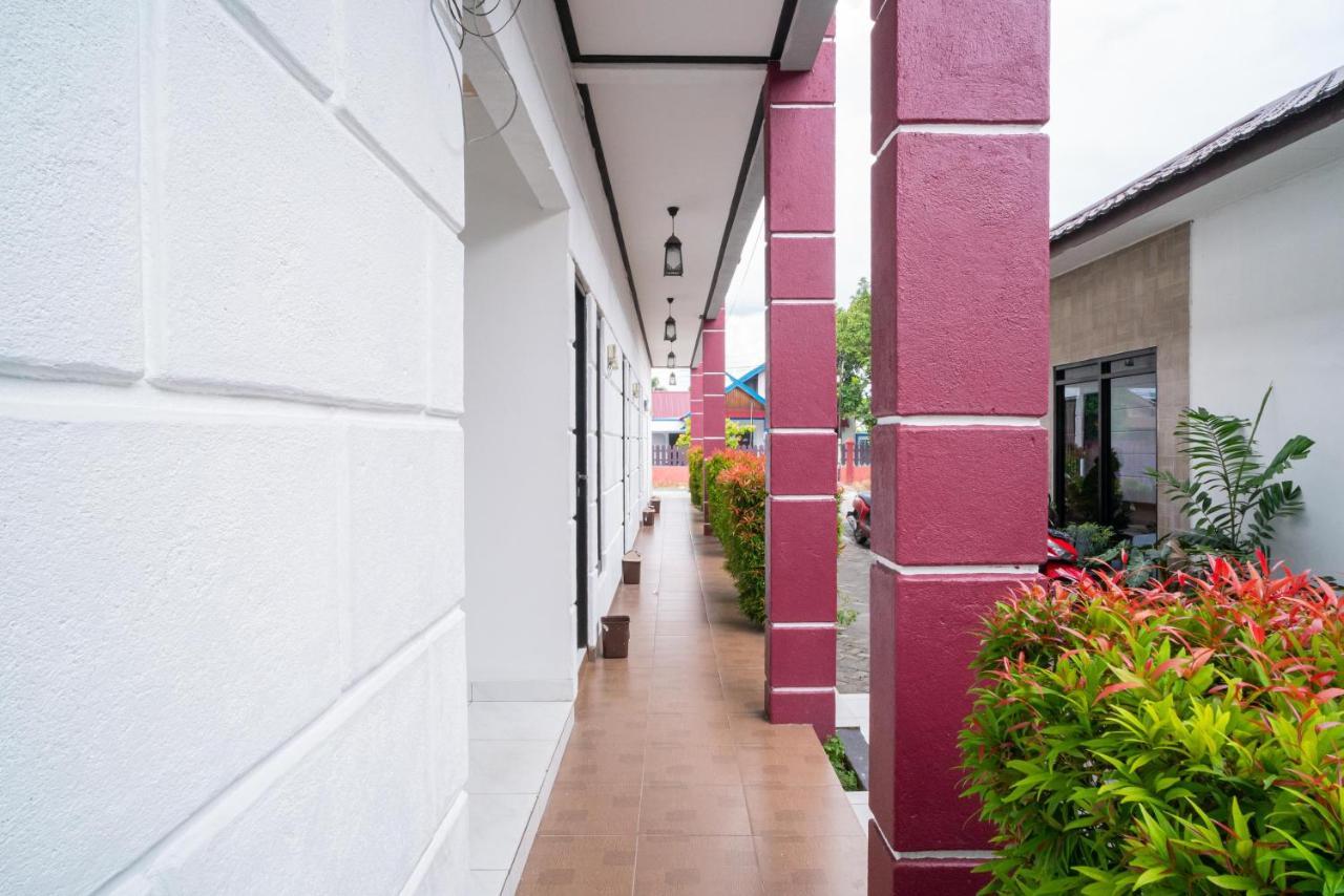 Reddoorz @ Wisma Pangrango Palangkaraya Ngoại thất bức ảnh