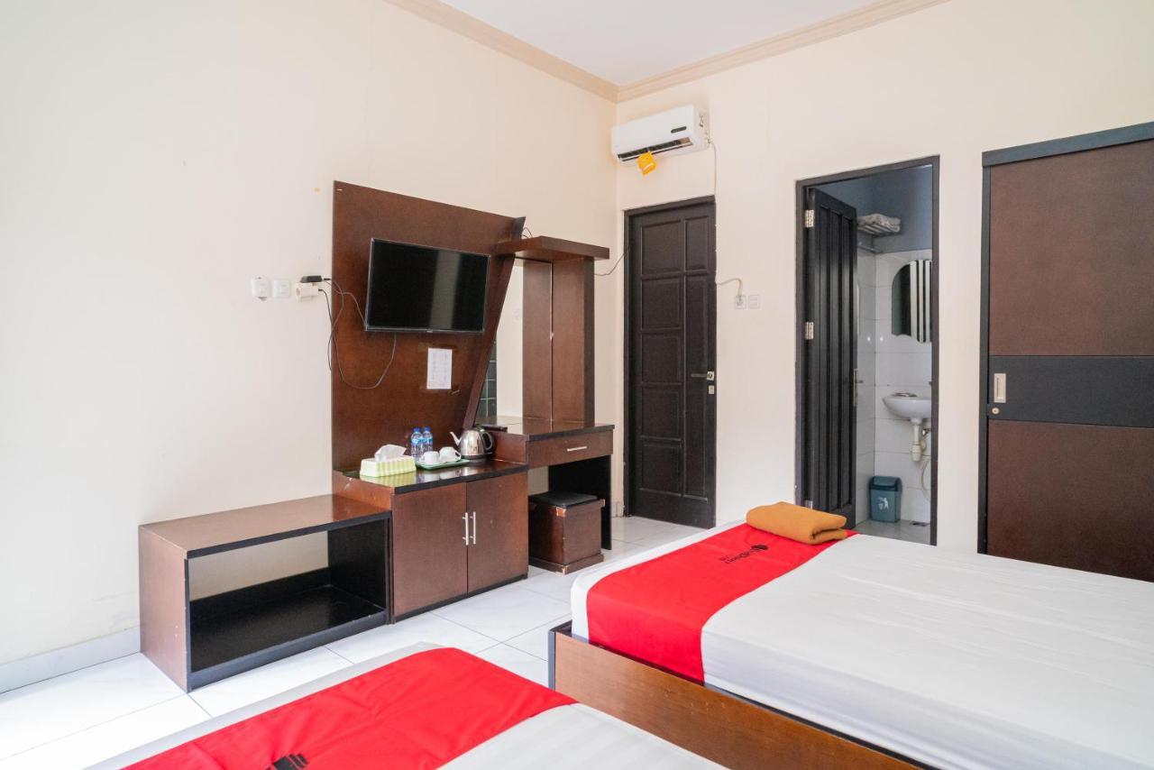 Reddoorz @ Wisma Pangrango Palangkaraya Ngoại thất bức ảnh